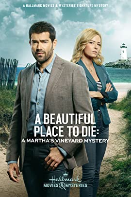 A Beautiful Place to Die: A Martha's Vineyard Mystery